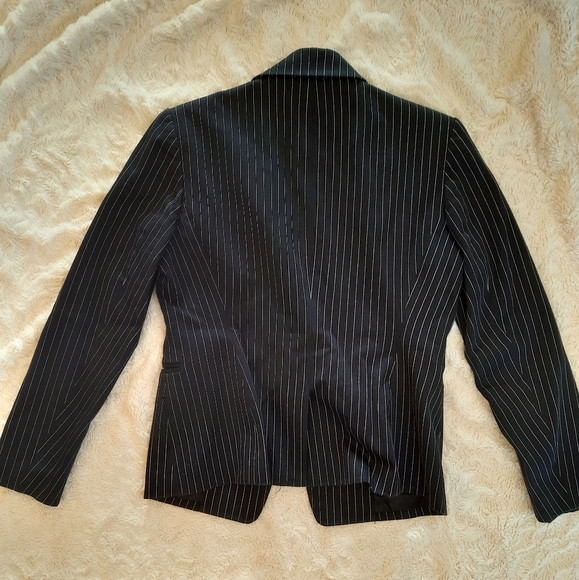 🔥🔥🔥SALE🔥🔥🔥Michael Kors Pinstripes Blazer - Picture 3 of 3